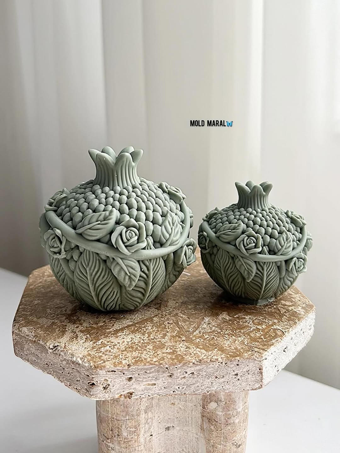 انار گلدار